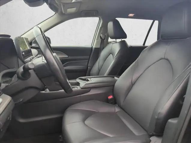 2024 Toyota Grand Highlander XLE