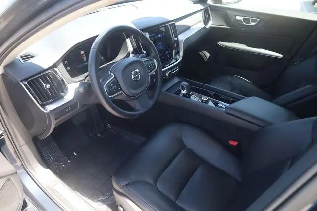 2024 Volvo S60 B5 Core Dark Theme