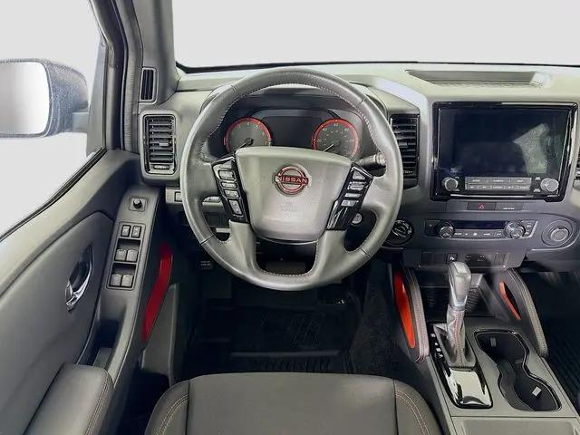 2022 Nissan Frontier Crew Cab PRO-4X 4x4