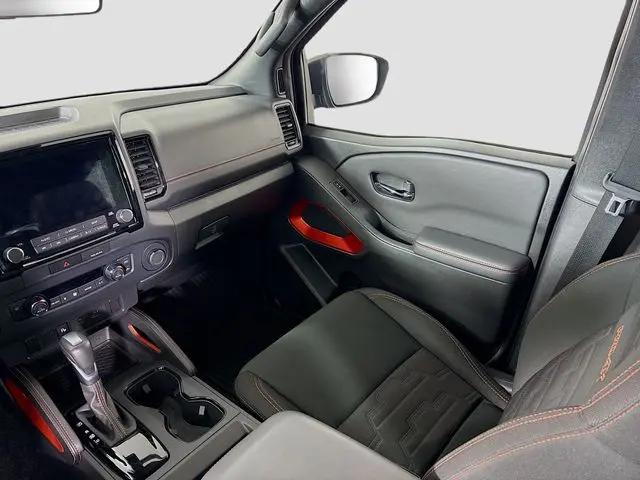 2022 Nissan Frontier Crew Cab PRO-4X 4x4