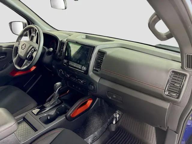 2022 Nissan Frontier Crew Cab PRO-4X 4x4