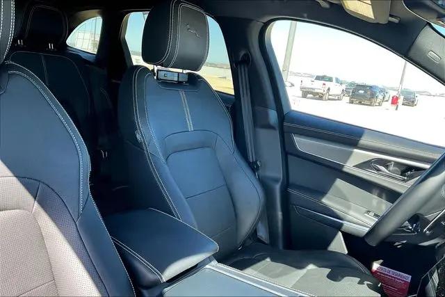 2025 Jaguar F-PACE R-Dynamic S P400 AWD Automatic