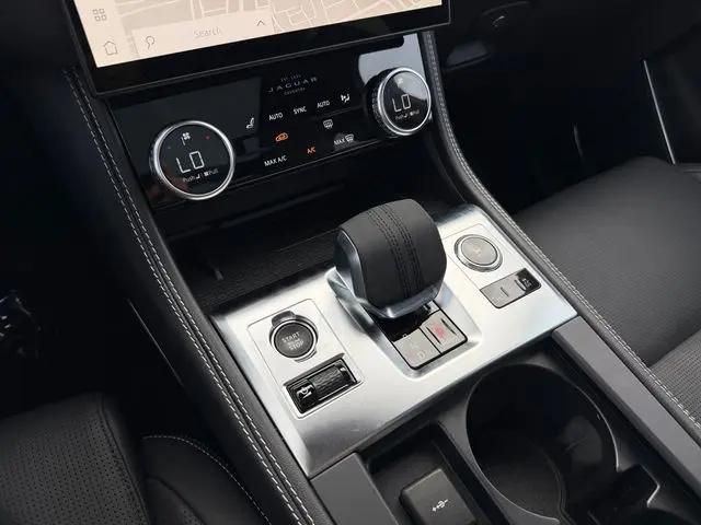 2025 Jaguar F-PACE R-Dynamic S P400 AWD Automatic