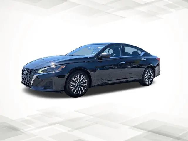 2024 Nissan Altima SV FWD