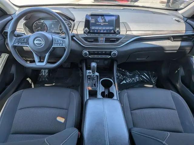 2024 Nissan Altima SV FWD