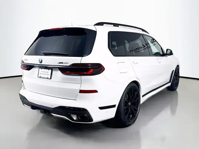 2026 BMW X7 xDrive40i