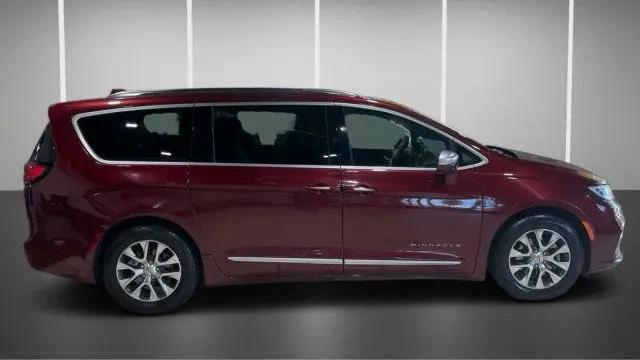 2021 Chrysler Pacifica Hybrid Pinnacle
