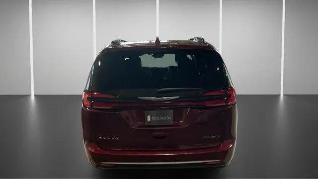 2021 Chrysler Pacifica Hybrid Pinnacle