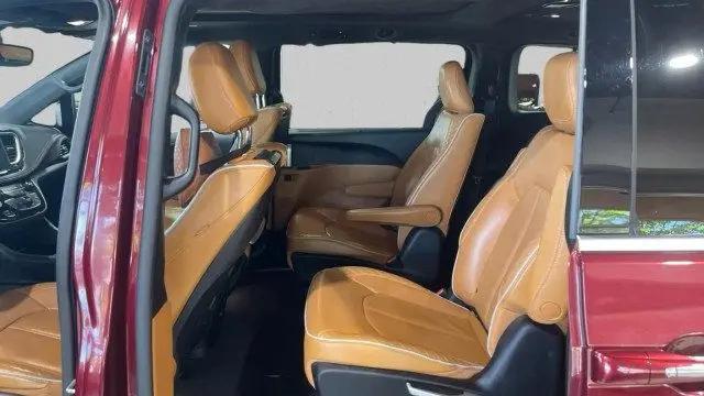 2021 Chrysler Pacifica Hybrid Pinnacle
