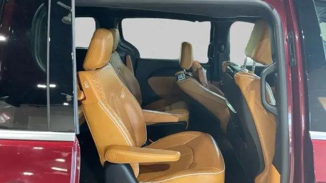 2021 Chrysler Pacifica Hybrid Pinnacle