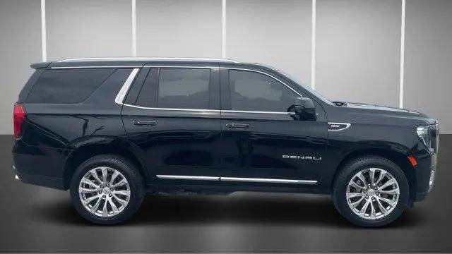 2023 GMC Yukon 4WD Denali