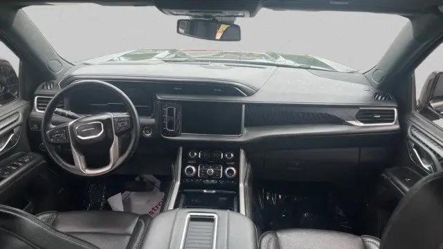 2023 GMC Yukon 4WD Denali