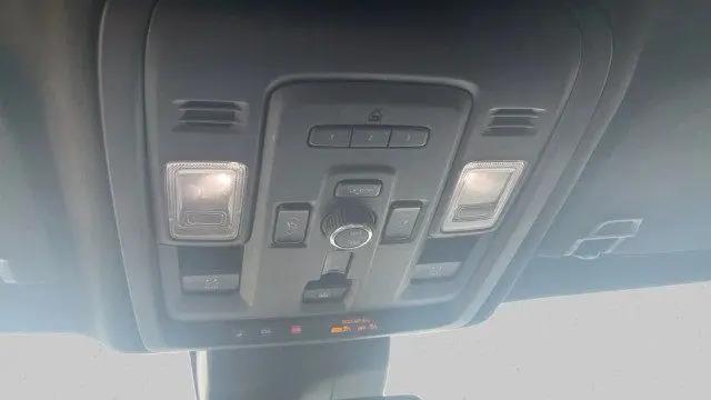 2023 GMC Yukon 4WD Denali