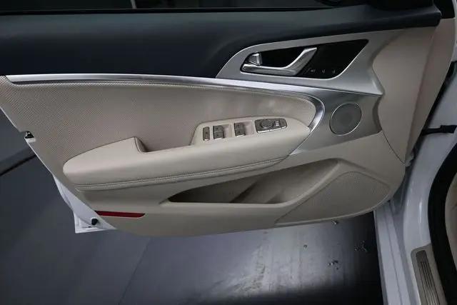 2026 Genesis G70 2.5T RWD Prestige
