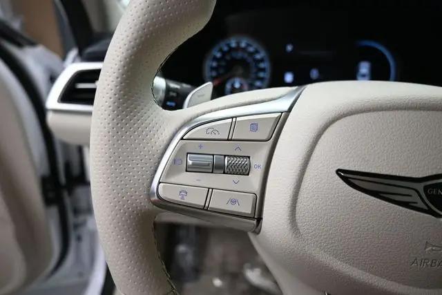 2026 Genesis G70 2.5T RWD Prestige