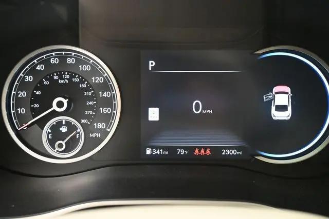 2026 Genesis G70 2.5T RWD Prestige