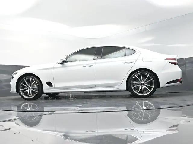 2026 Genesis G70 2.5T RWD Prestige