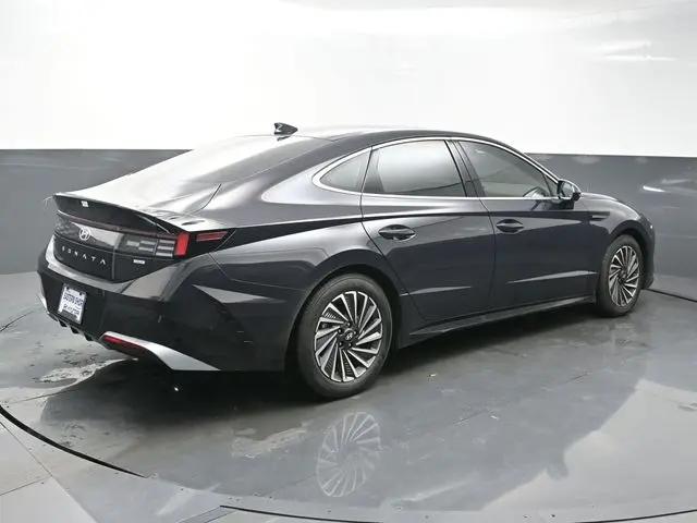 2025 Hyundai Sonata Hybrid Limited
