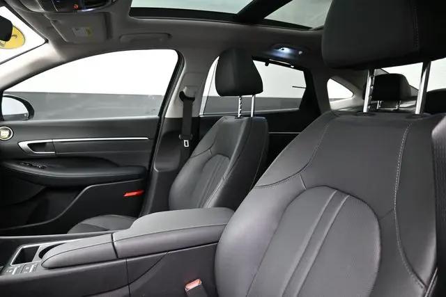 2025 Hyundai Sonata Hybrid Limited