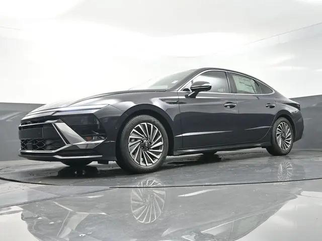 2025 Hyundai Sonata Hybrid Limited