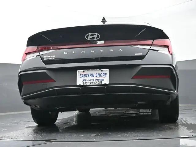 2025 Hyundai Elantra Hybrid SEL Sport