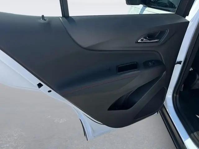 2023 Chevrolet Equinox FWD RS