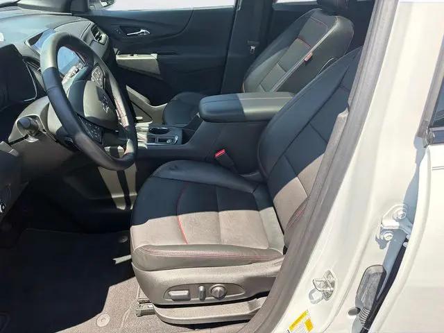 2023 Chevrolet Equinox FWD RS