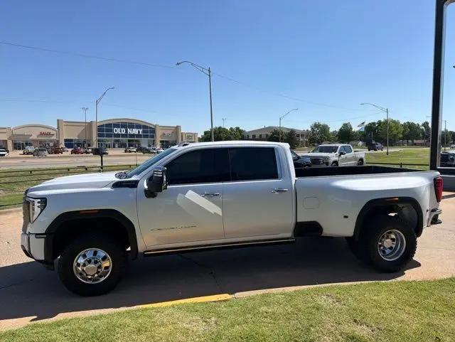 2024 GMC Sierra 3500HD 4WD Crew Cab Long Bed Denali Ultimate