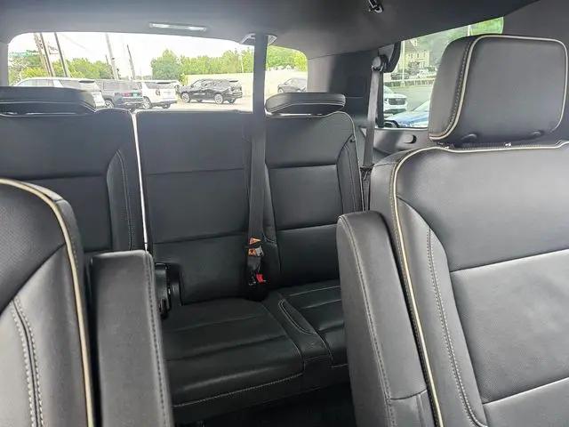 2023 GMC Yukon 2WD SLT