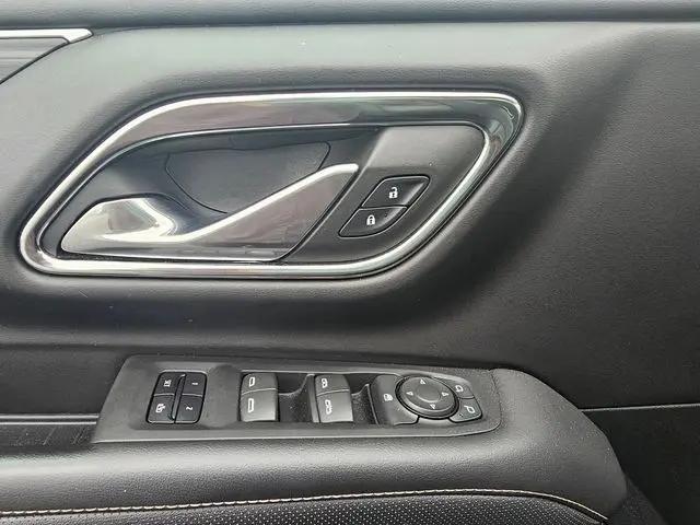 2023 GMC Yukon 2WD SLT