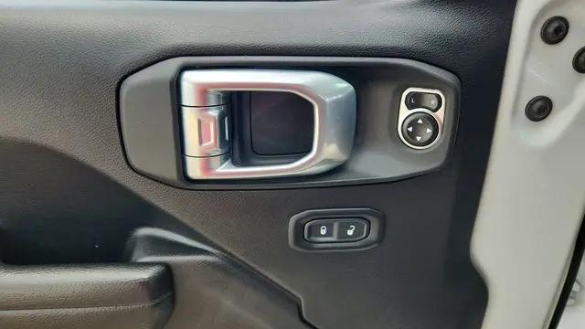 2024 Jeep Wrangler 4-Door Rubicon 4x4