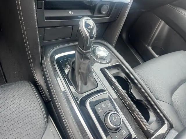 2024 INFINITI QX80 LUXE AWD