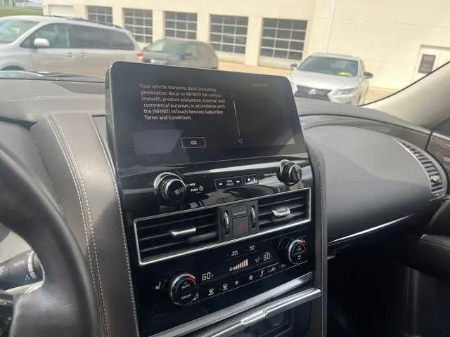 2024 INFINITI QX80 LUXE AWD