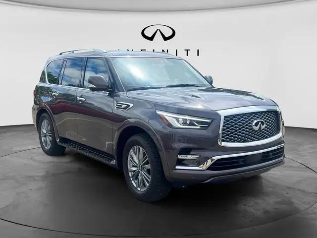 2024 INFINITI QX80 LUXE AWD