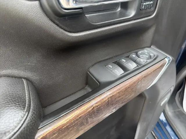 2021 GMC Sierra 1500 4WD Crew Cab Short Box Denali