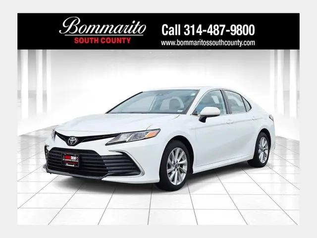 2021 Toyota Camry LE for sale in St. Louis, MO