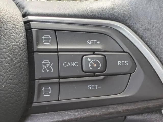 2022 Jeep Grand Cherokee L Limited 4x2