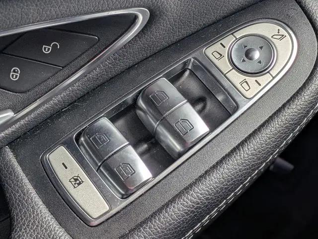 2019 Mercedes-Benz C-CLASS C 300 C 300