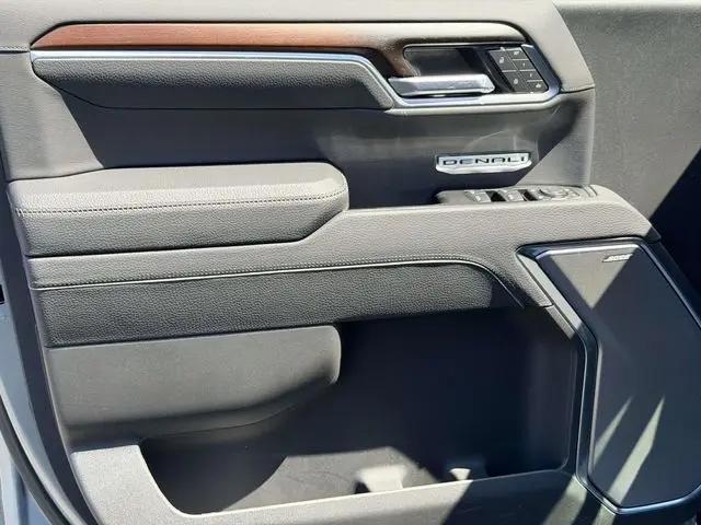 2026 GMC Sierra 1500 Crew Cab, Short Bed, Denali, 4WD
