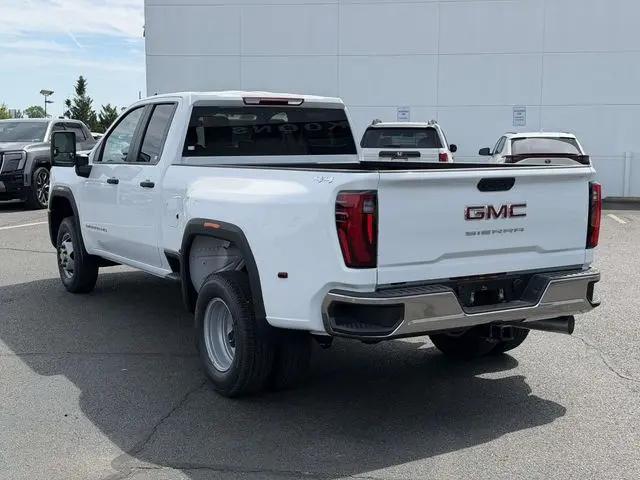 2026 GMC Sierra 3500HD Double Cab, Long Bed, Pro Dual Rear Wheel, 4WD