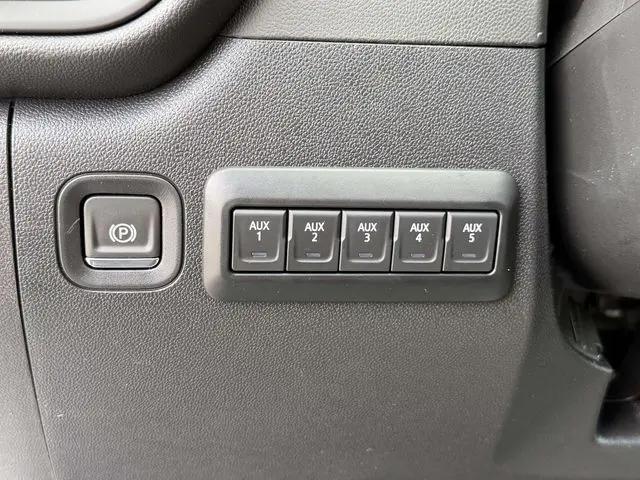 2026 GMC Sierra 3500HD Double Cab, Long Bed, Pro Dual Rear Wheel, 4WD