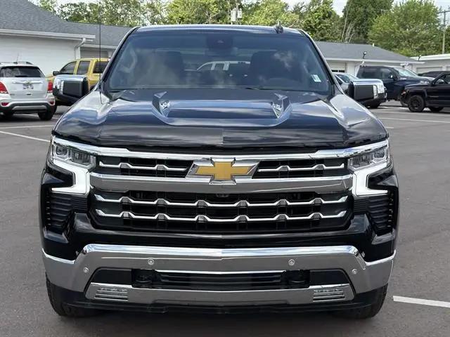 2026 Chevrolet Silverado 1500 4WD Crew Cab Short Bed LTZ