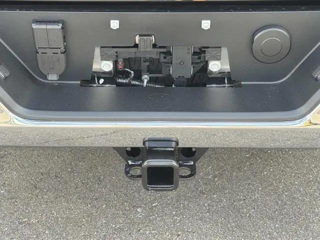 2026 Chevrolet Silverado 1500 4WD Crew Cab Short Bed LTZ
