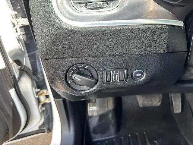 2021 Dodge Charger SXT RWD