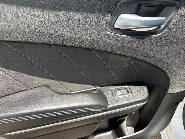 2021 Dodge Charger SXT RWD
