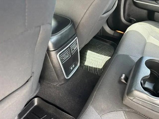 2021 Dodge Charger SXT RWD