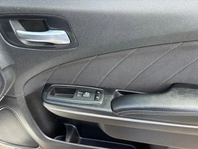 2021 Dodge Charger SXT RWD