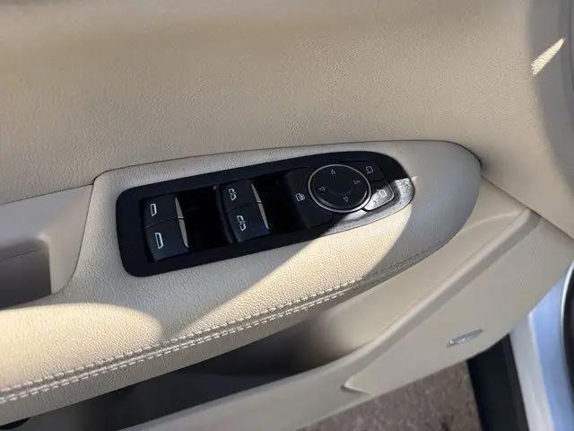 2019 Cadillac XT5 Standard