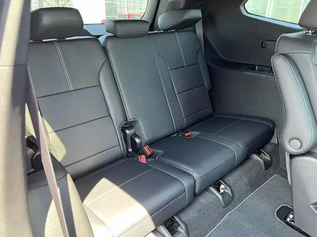 2026 GMC Acadia Elevation AWD