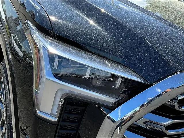 2026 Toyota Tundra Platinum CrewMax 5.5' Bed